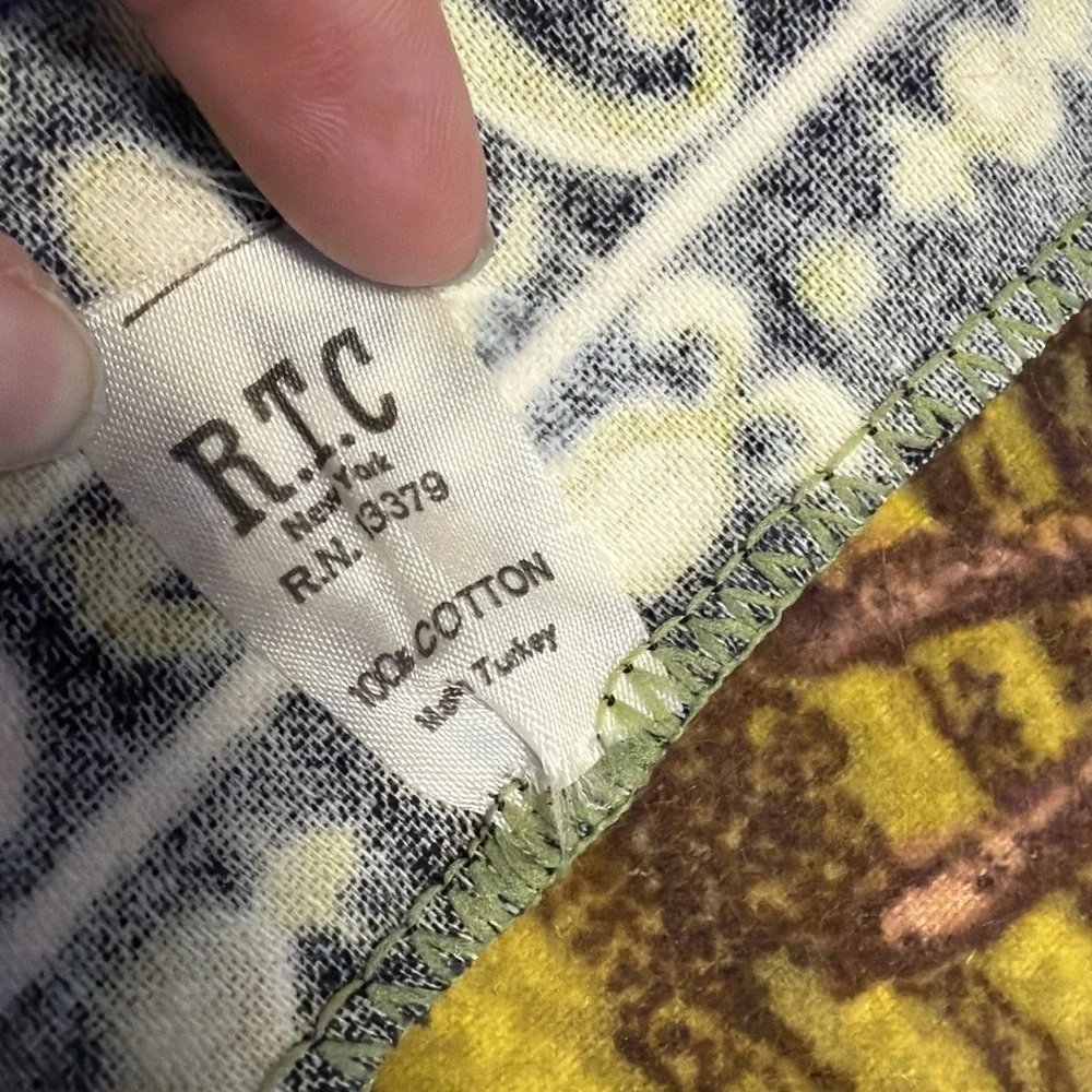 56 X 39 ROC Deer Wall Tapestry 100% Cotton Made in Turkey, Hunting Outdoorsy